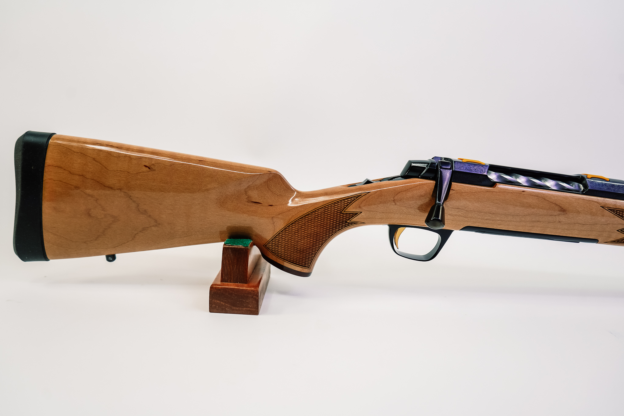 Browning 036080226 X-Bolt 2 Medallion AAAA Maple 30-06 Springfield 4+1 22"