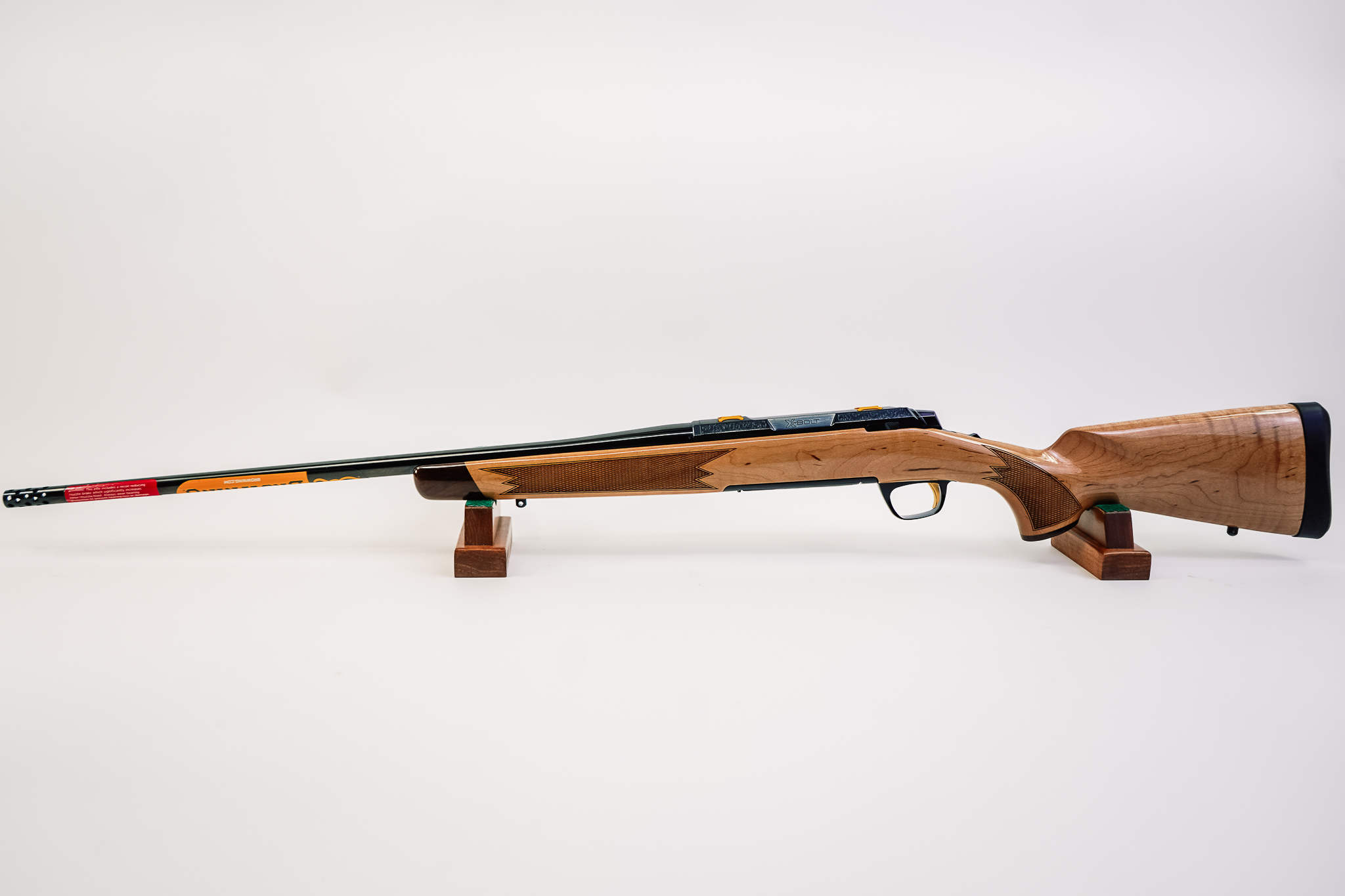Browning 036080226 X-Bolt 2 Medallion AAAA Maple 30-06 Springfield 4+1 22"